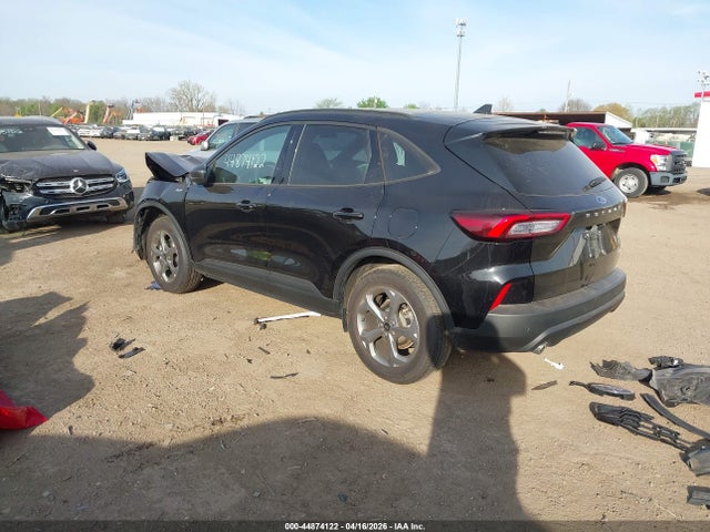 Ford Escape St-line