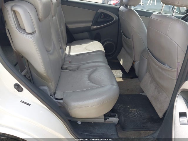Toyota RAV4 Limited