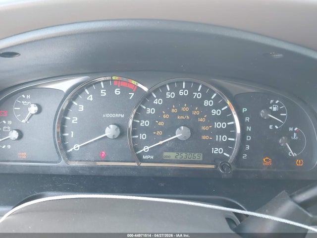 Toyota Sequoia Sr5 V8