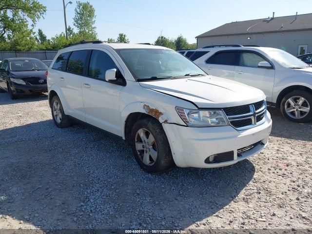 Salvage Dodge Journey Image
