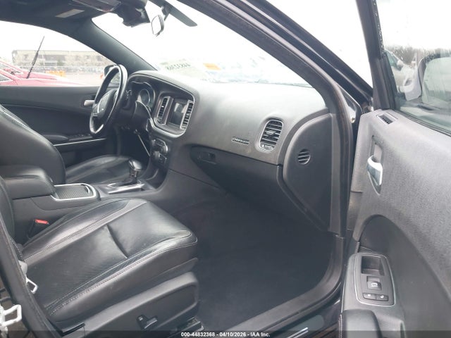 Dodge Charger Sxt Rwd