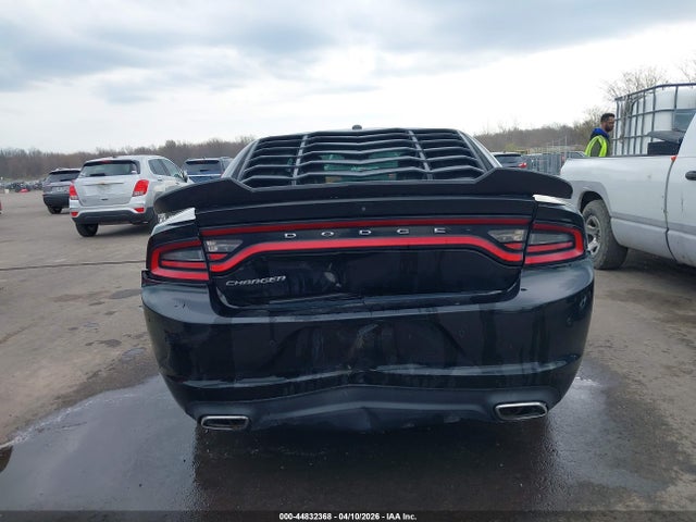 Dodge Charger Sxt Rwd