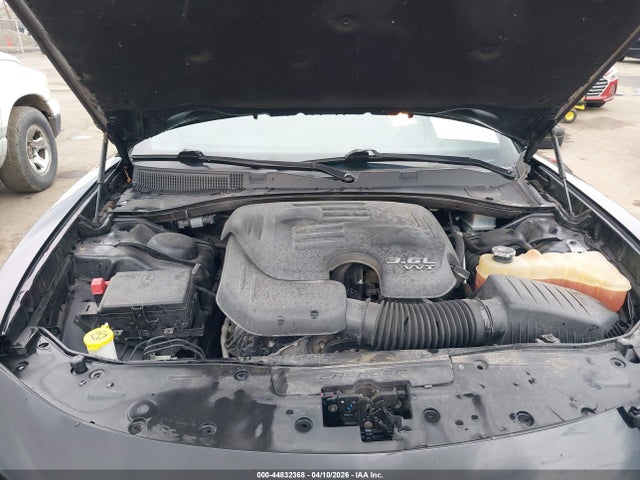 Dodge Charger Sxt Rwd