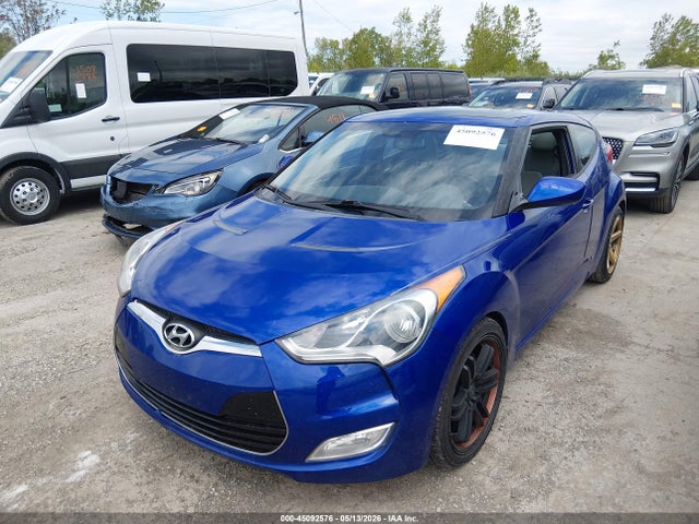 Hyundai VELOSTER