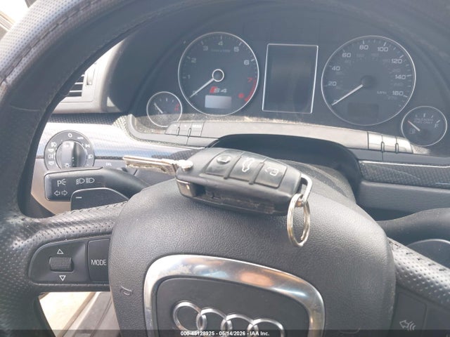 Audi S4 4.2