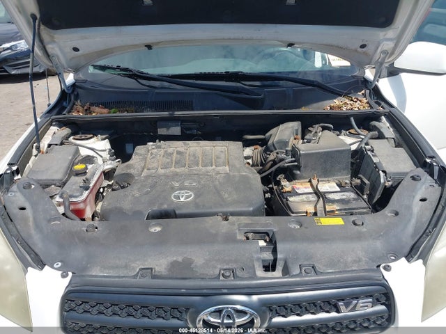 Toyota RAV4 Sport V6