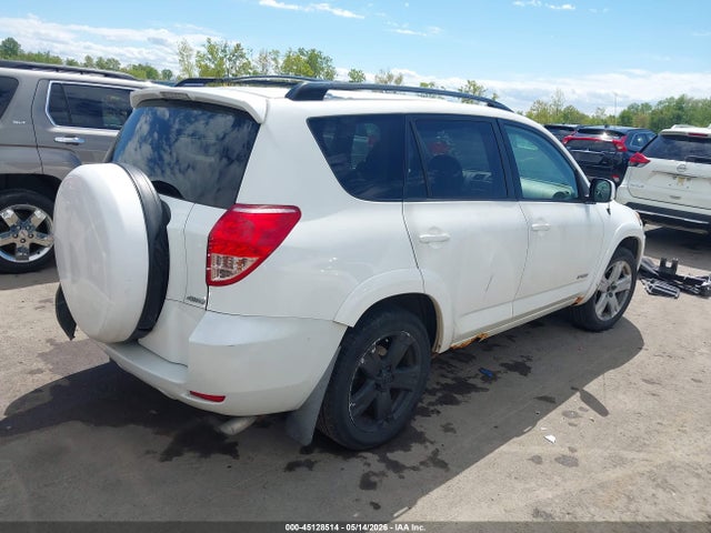 Toyota RAV4 Sport V6