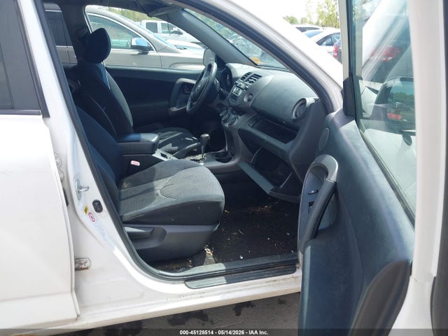 Toyota RAV4 Sport V6