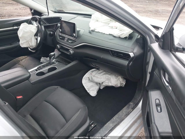 Nissan Altima 2.5 Sv