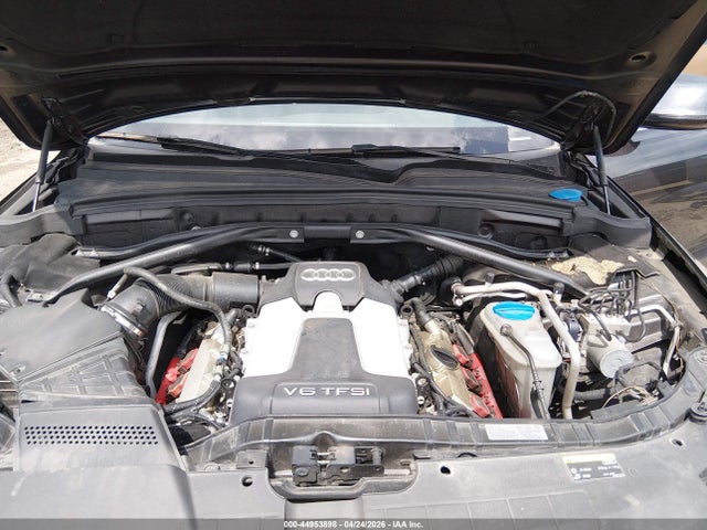 Audi Q5 3.0t Premium Plus