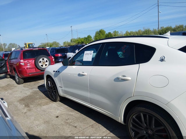 Maserati Levante S Gransport