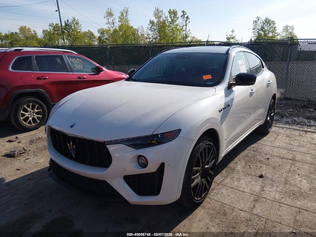 Maserati Levante S Gransport