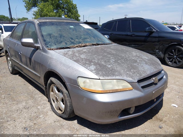 Salvage Honda Accord Image