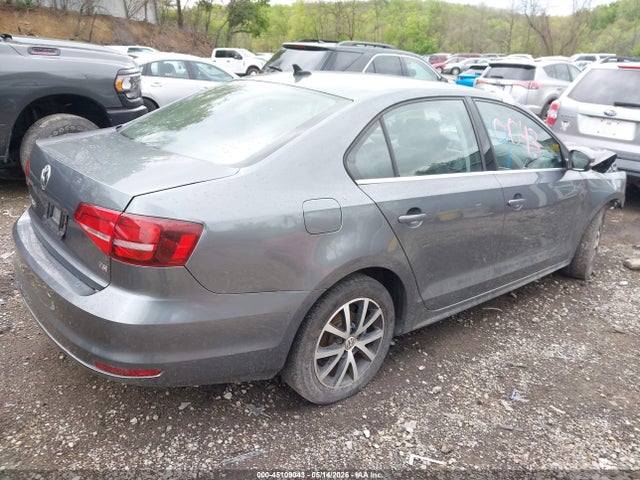 Volkswagen Jetta 1.4t Se