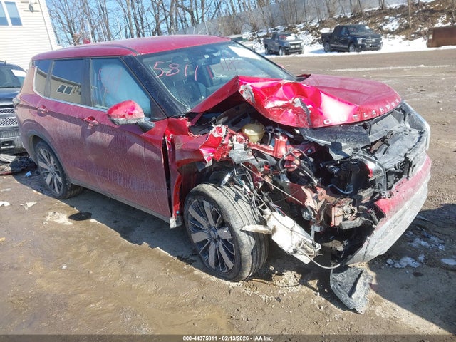 2025 Mitsubishi Outlander