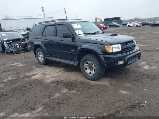 Salvage Toyota 4Runner Image