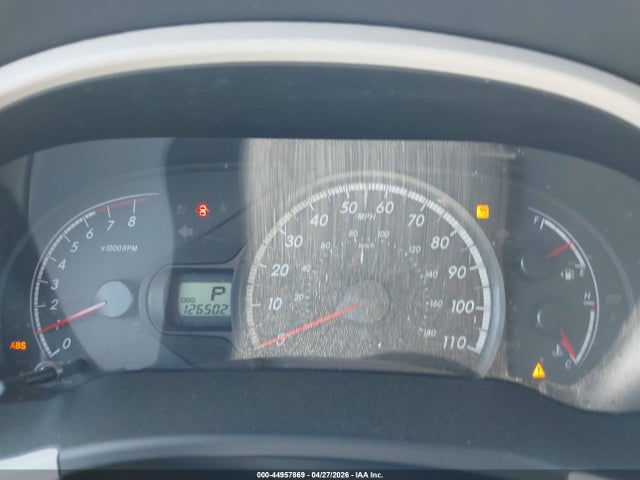 Toyota Sienna Le V6 8 Passenger
