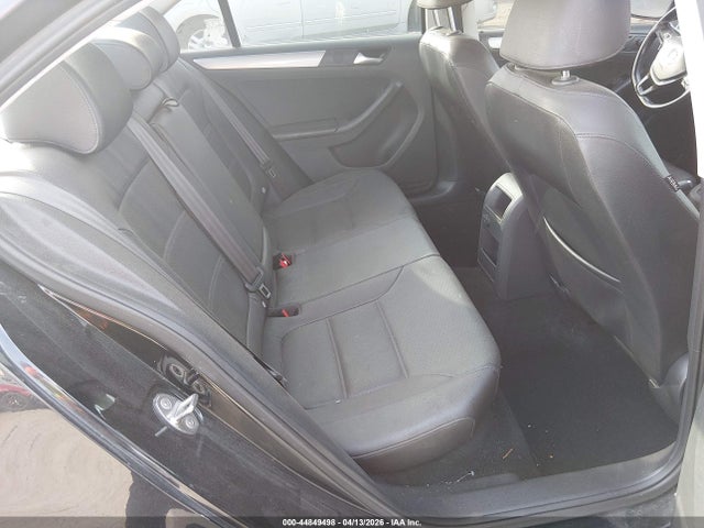 Volkswagen Jetta 1.4t Se