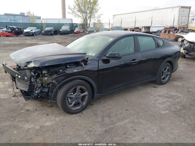 Kia K4 Lxs