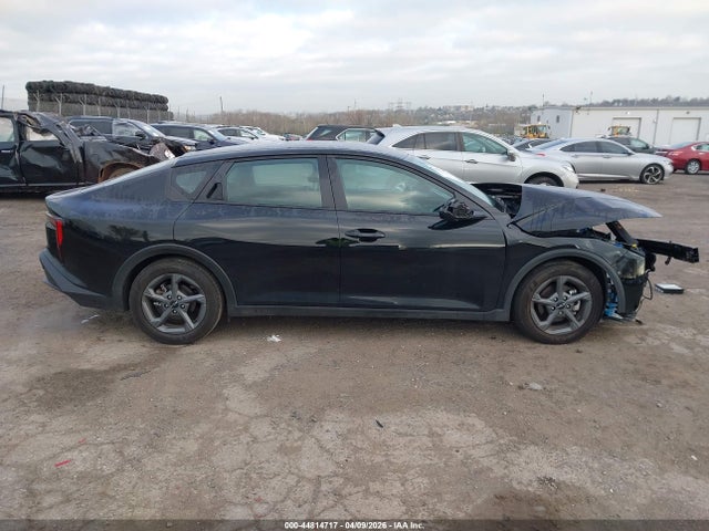 Kia K4 Lxs