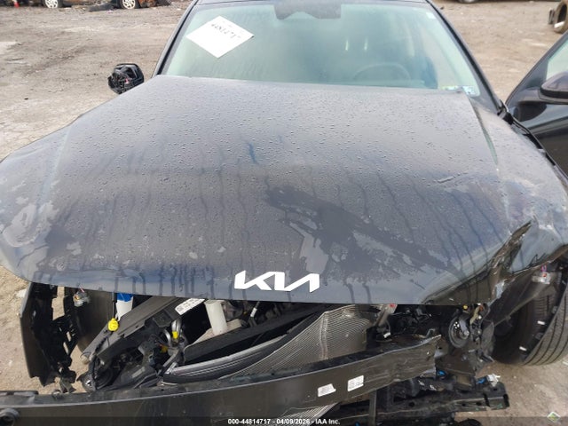 Kia K4 Lxs