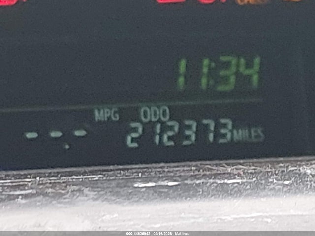 Toyota Prius v Three