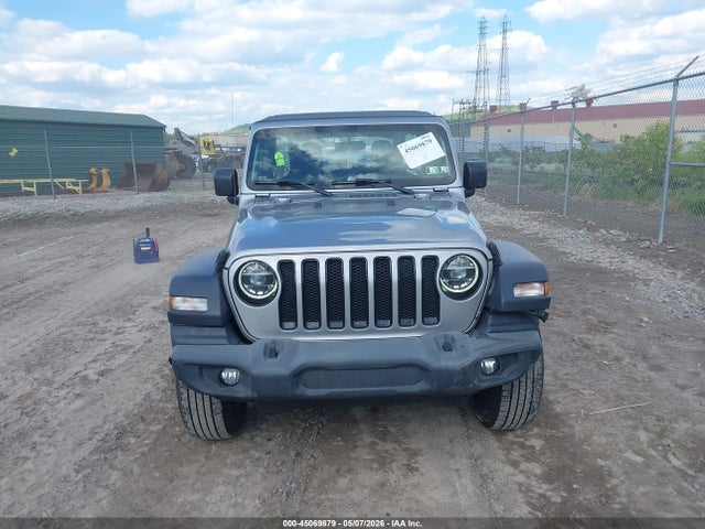 Jeep Wrangler Sport Altitude 4x4