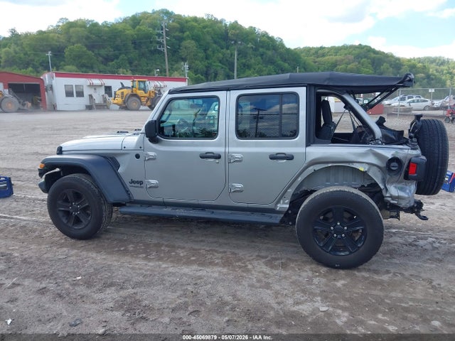 Jeep Wrangler Sport Altitude 4x4