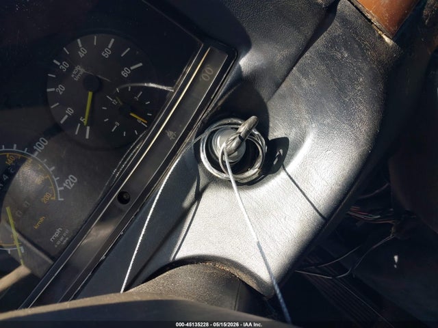 Mercedes-Benz 300 Dt