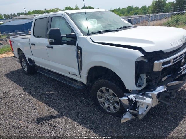 Salvage Ford F-250 Image