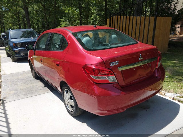 Mitsubishi Mirage Es