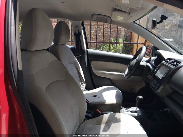 Mitsubishi Mirage Es