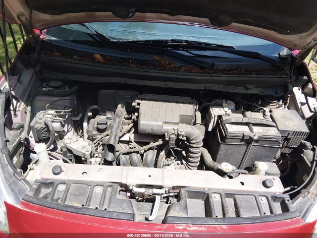 Mitsubishi Mirage Es