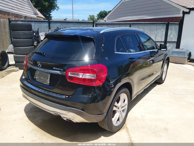 Mercedes-Benz GLA 4matic