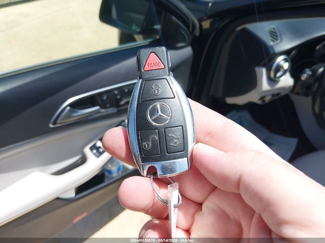 Mercedes-Benz GLA 4matic