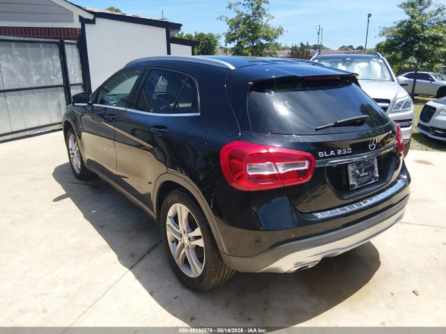 Mercedes-Benz GLA 4matic