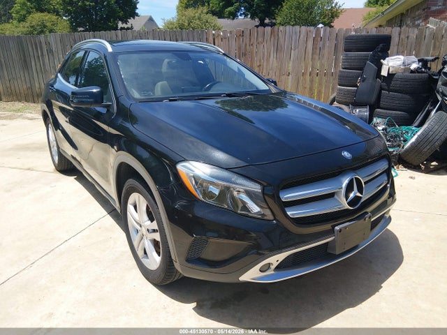 Salvage Mercedes-Benz GLA Image