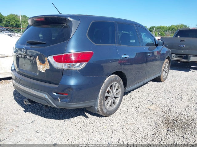 Nissan Pathfinder S