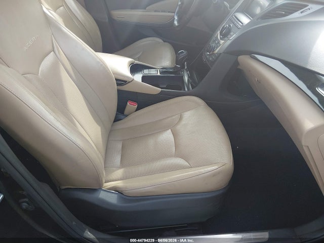 Hyundai Azera
