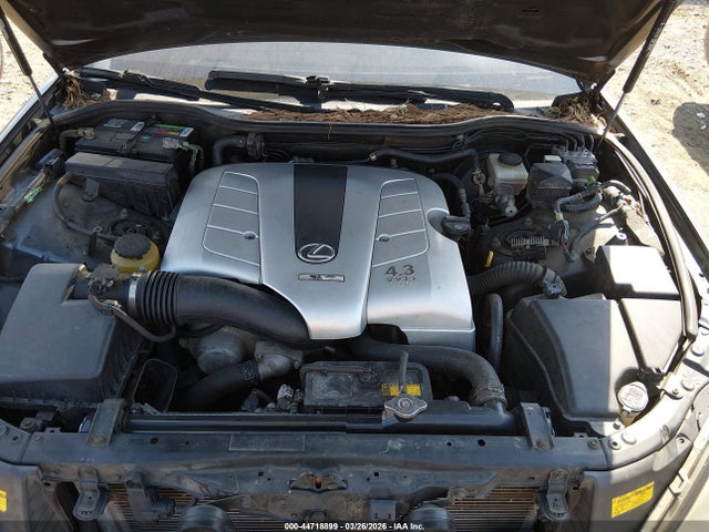 Lexus LS