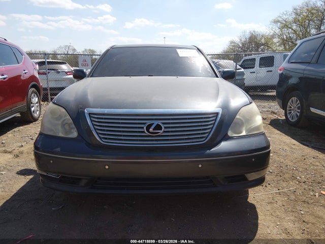 Lexus LS