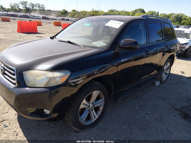 Toyota Highlander Sport