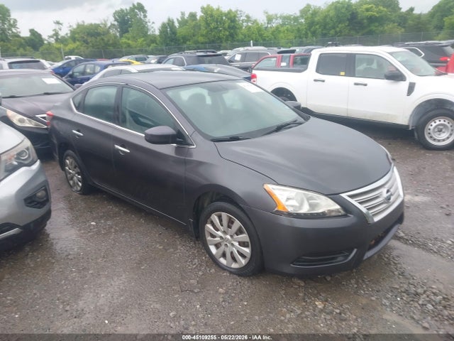 Salvage Nissan Sentra Image