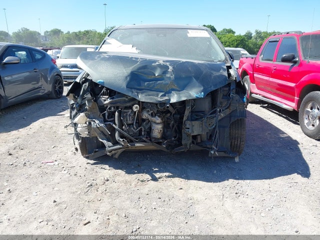 Toyota Sienna Xle 8 Passenger