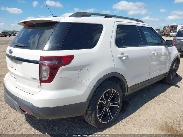 Ford Explorer Sport
