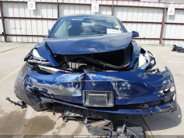 Tesla Model 3 Rear-wheel Drive