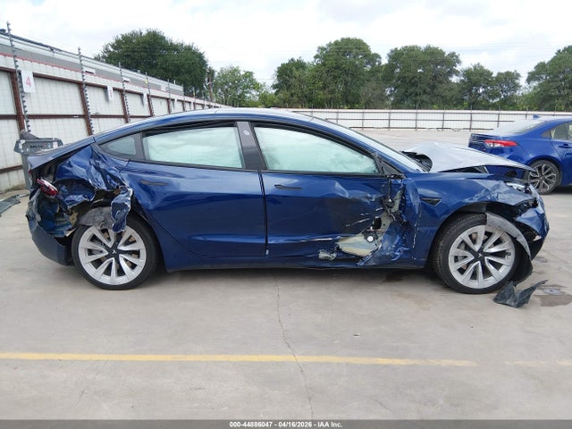 Tesla Model 3 Rear-wheel Drive