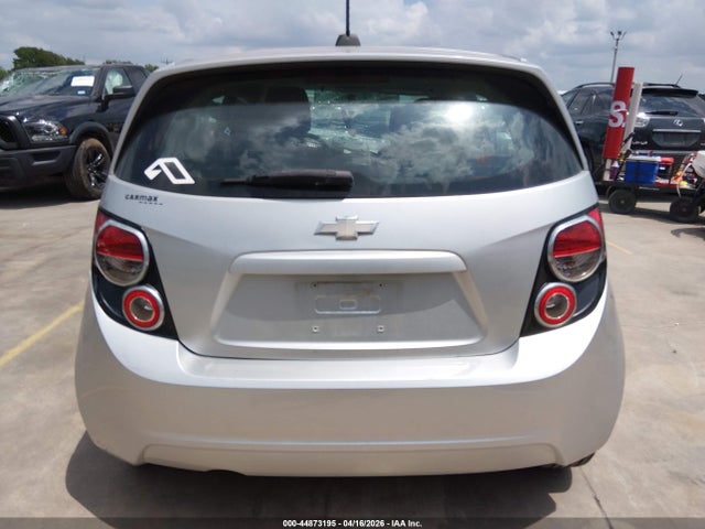 Chevrolet Sonic Lt Auto