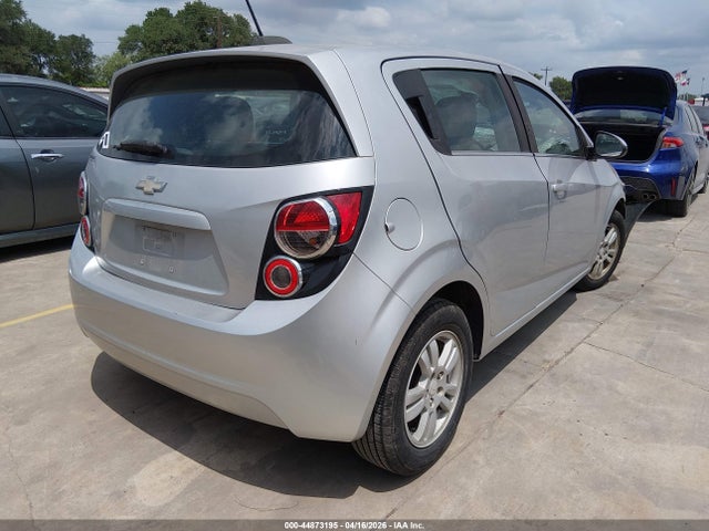 Chevrolet Sonic Lt Auto