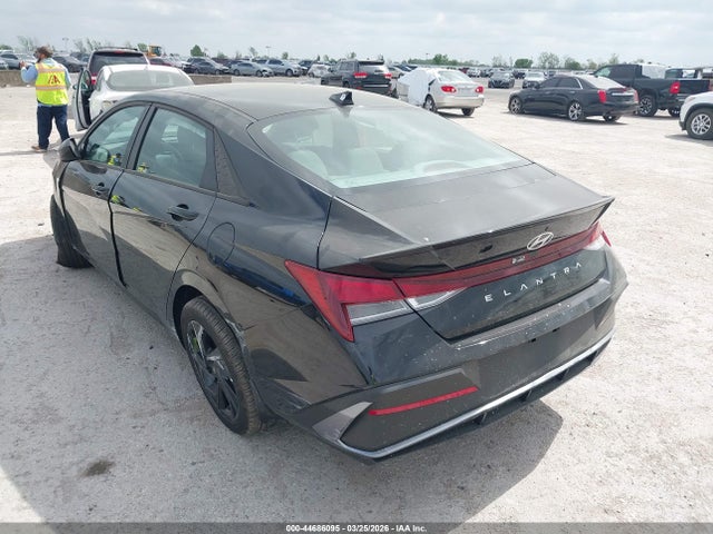 Hyundai ELANTRA Sel Sport